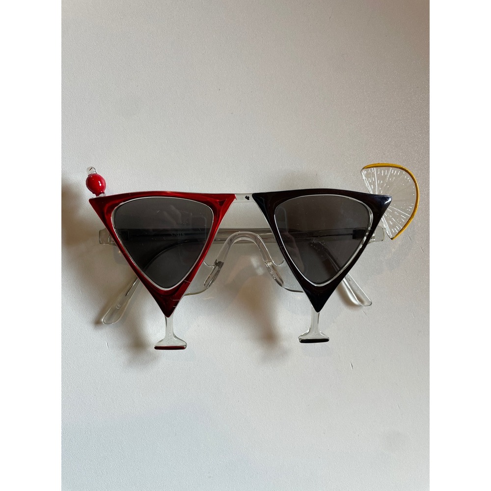 Italian Design Martini Glass Novelty Sunglasses Red Black Cherry Lemon 57015